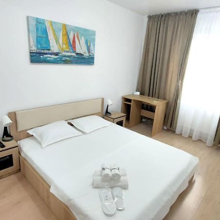 Hotel Studio Titan Bucureşti Ngoại thất bức ảnh