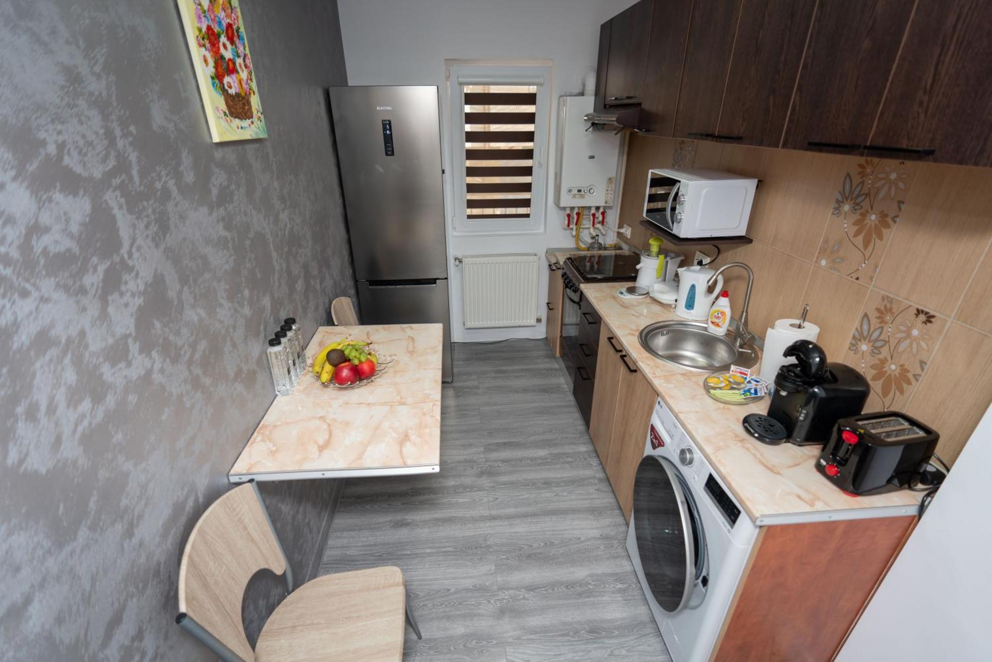 Hotel Studio Titan Bucureşti Ngoại thất bức ảnh
