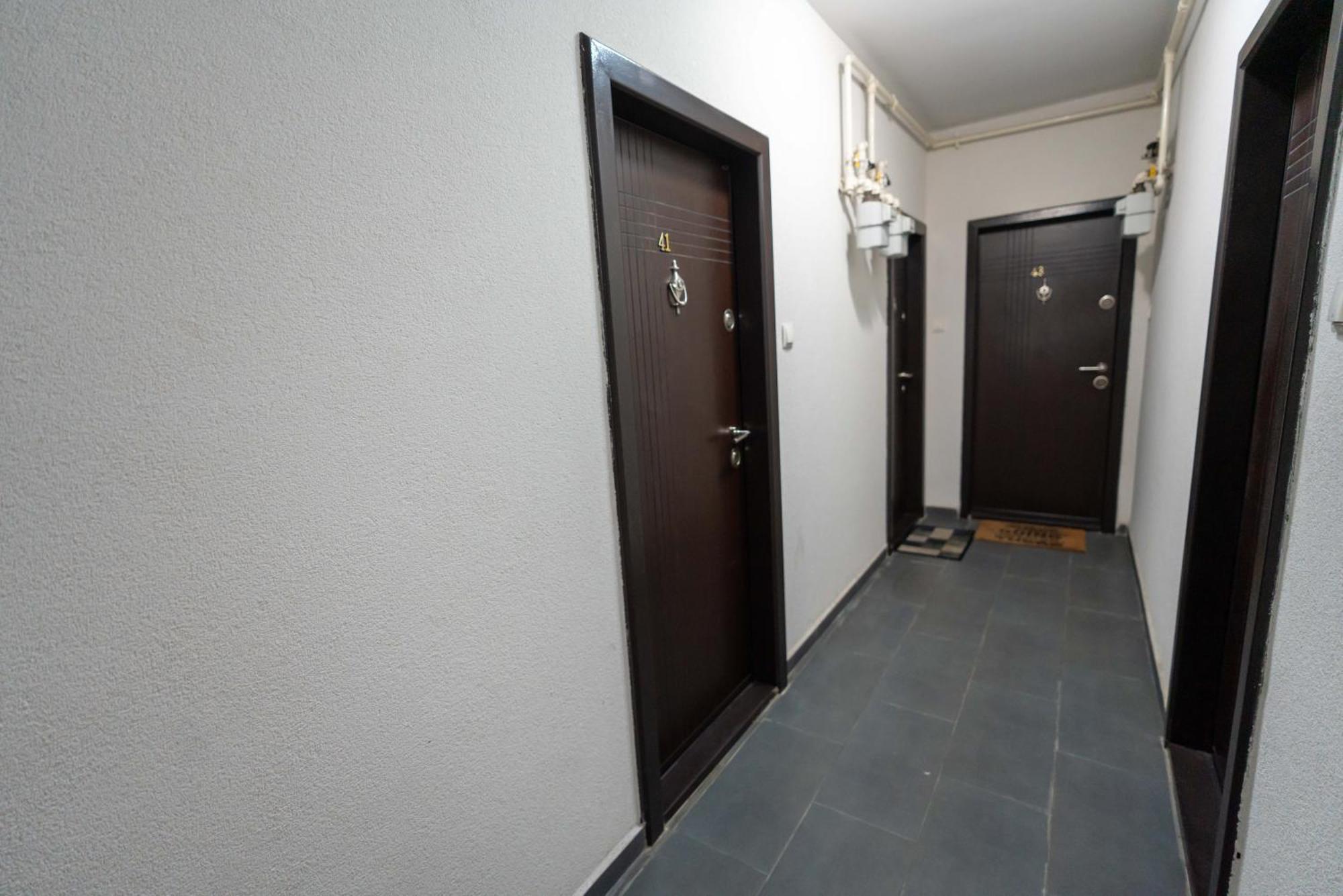 Hotel Studio Titan Bucureşti Ngoại thất bức ảnh