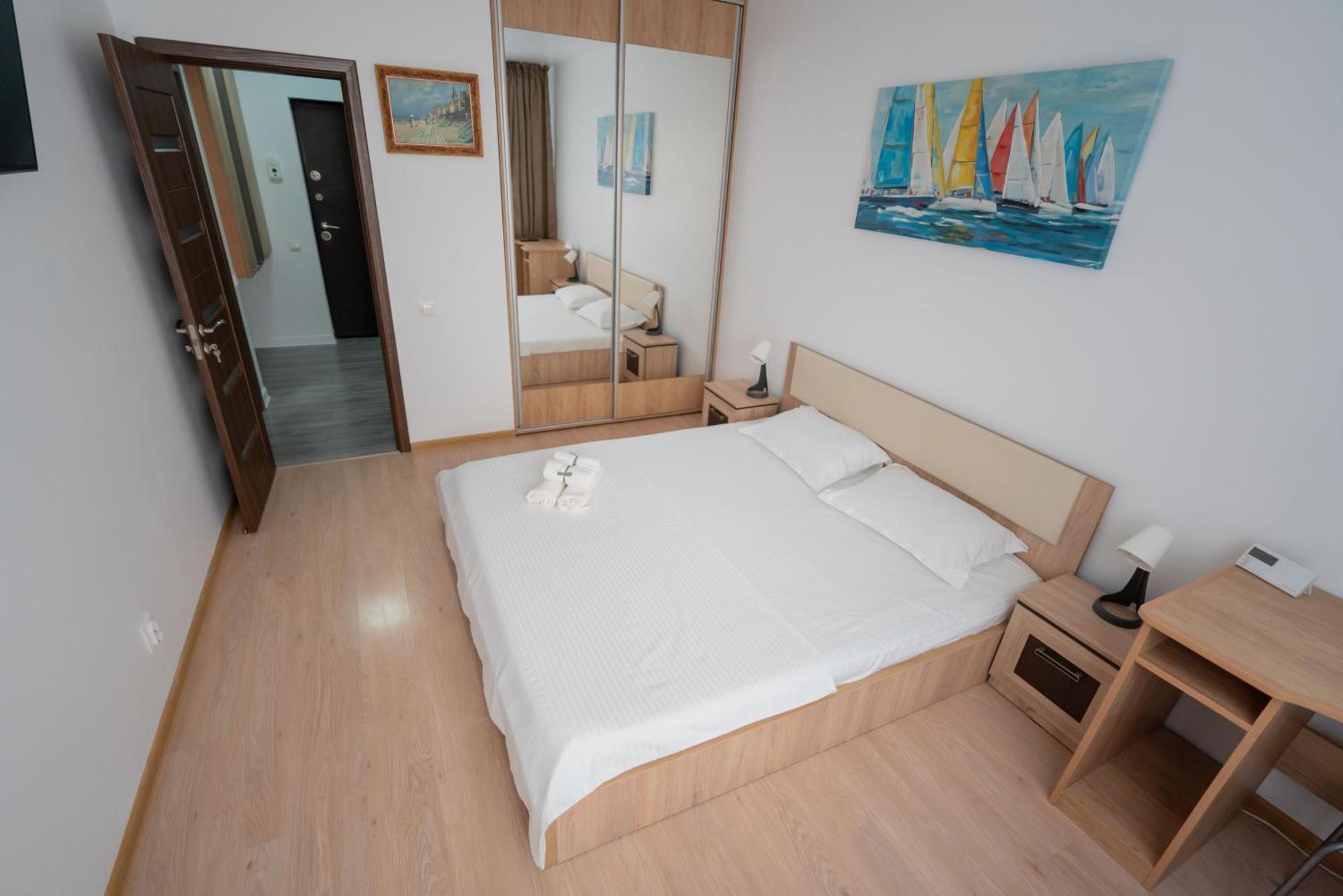 Hotel Studio Titan Bucureşti Ngoại thất bức ảnh